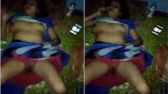 Brother In Law Filming Bhabhi Naked Showing Hairy Pussy Close Up