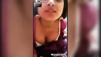 Desi GF Flashing Her Perfect Boobs During Video Call