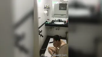 Catching My Indian Milf Neighbor Bathing Through Hidden Camera