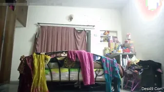 Desi Aunty Bent Over Getting Her Thick Ass Caught On Hidden Camera
