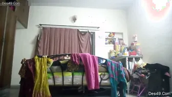 Desi Aunty Bent Over Getting Her Thick Ass Caught On Hidden Camera