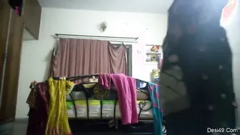 Desi Aunty Bent Over Getting Her Thick Ass Caught On Hidden Camera