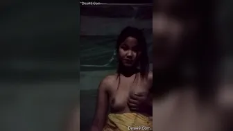 Sexy GF Stripping Naked And Showing Pussy To Her Boyfriend