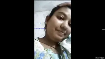 Desi Babe Teasing With Her Natural Boobs On Video Call For Lover