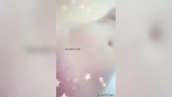 Horny GF Recording Her Nude Body For Boyfriend Secretly