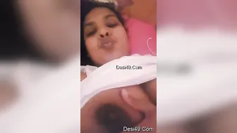 Horny Indian Babe Exposing Her Massive Tits And Dripping Pussy