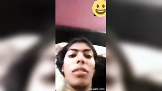 Cute Desi GF Spreading Her Legs Showing Wet Pussy On Cam