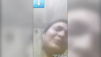 Sexy Desi GF Showing Me Her Tits And Pussy On Video Call