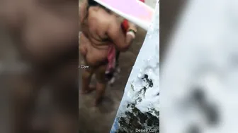 Married Bhabhi Caught Naked Right After Her Morning Shower Time