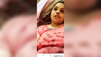 Married Bhabhi Showing Off Her Tits On Video Call Just For Me