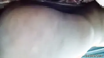Horny Indian Babe Showing Off Her Naked Body And Dripping Pussy