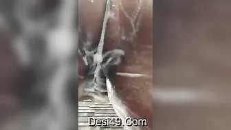 Hot Married Babe Playing With Herself Getting Ready For Hubby