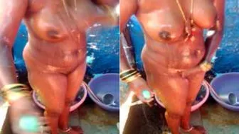 Tamil Housewife Caught Bathing On Camera By Her Naughty Husband