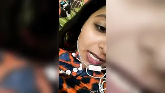 Horny GF Exposing Her Wet Pussy And Tits On Video Call