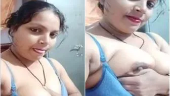 Bhabhi Pulling Shirt Up Flashing Her Big Natural Tits At Home
