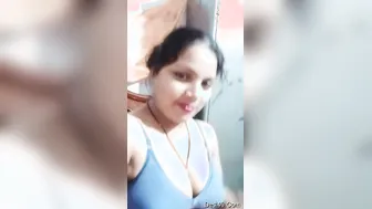 Bhabhi Pulling Shirt Up Flashing Her Big Natural Tits At Home