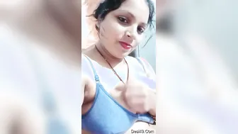Bhabhi Pulling Shirt Up Flashing Her Big Natural Tits At Home