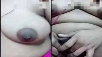 Married Bhabhi Stripping Bare During Video Call Showing Everything
