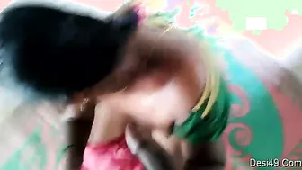 Mallu Aunty Flashing Her Goods Before Sucking Landlord Off