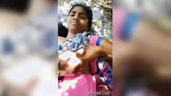 Desi Bhabhi Sneaking Around With Her Lover In The Village Field