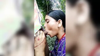 Bhabhi Secretly Blowing Her Devar Outside In The Open Fields