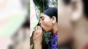 Bhabhi Secretly Blowing Her Devar Outside In The Open Fields