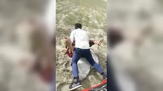 Young Stud Fucking Horny Bhabhi Outdoors Near Railway Tracks