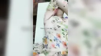 Bhabhi Moaning Dirty Hindi While Getting Railed By Young Lover