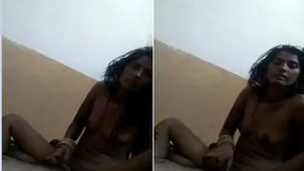 Married Woman Giving Her Man A Handjob Until He Cums On Her Tits