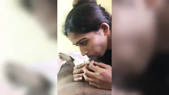 Young Indian GF Giving Sloppy Head On Her Knees Now