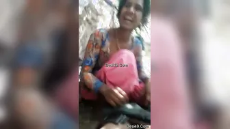 Village Girl Giving Sloppy Blowjob Outdoors Behind The Farm