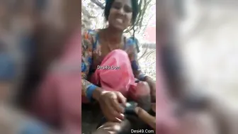 Village Girl Giving Sloppy Blowjob Outdoors Behind The Farm