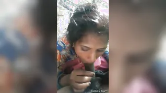 Village Girl Giving Sloppy Blowjob Outdoors Behind The Farm