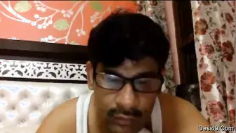 Desi Couple Fucking Live On Cam Showing Everything They Got Now