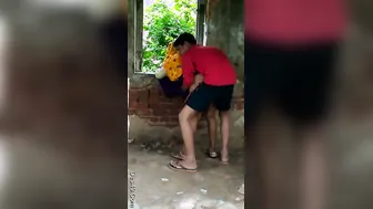 Young Guy Pounding Slutty Bhabhi From Behind In Doggy Style