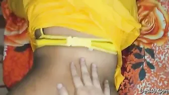 Desi Babe Fucking Her Boyfriend In His Apartment All Evening