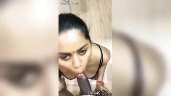 Married Bhabhi Secretly Sucking His Thick Cock In The Kitchen