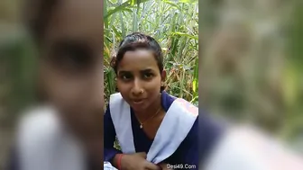 Beautiful Bihari Babe Having Outdoor Sex With Lover Moaning