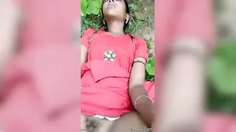 Cute GF Getting Fucked Outdoors Behind The Building