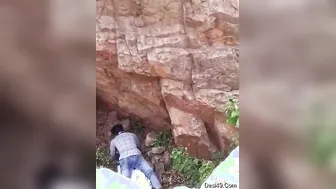 College Babe Sneaking Outside Campus Getting Banged By Boyfriend