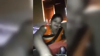 Married Bhabhi Sucking Her Lover Dry In Bedroom Session