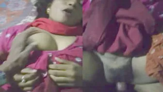 Horny Bhabi Moaning Loud While Lover Fucks Her In Bedroom