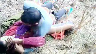 Village Lovers Meeting Secretly Outdoors For Hot Jungle Fucking