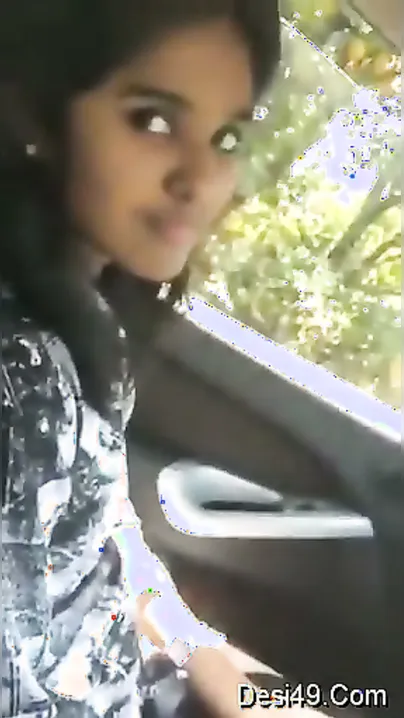 College Babe Sucking Boyfriend Dick In Car After Class