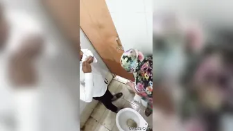Desi Boy Fucking His GF In Public Toilet Caught