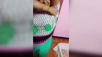 Desi Aunty Servicing Her Client In Hotel Room All Night
