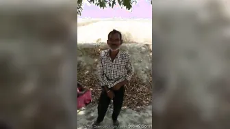 Village Couple Caught Fucking Behind The Temple By Neighbors