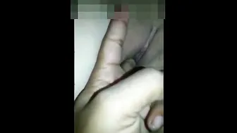 Village Bhabhi Naked Exposing Her Body And Sucking Cock On Camera
