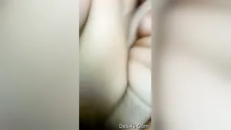 Mature Bhabhi Getting Drilled Hard Screaming Loud During Fuck