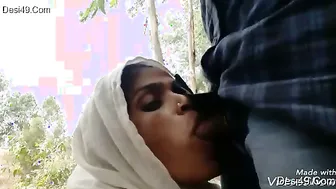 Slutty Bhabhi Sucking Dick Behind The Building In Daylight